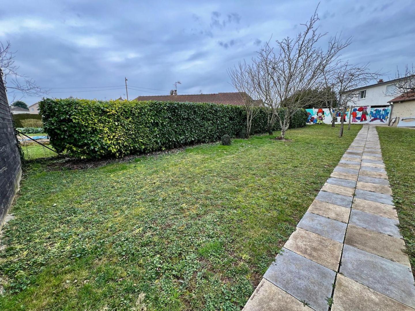 Chez Marcel - Maison 3 Chambres Lussac-les-Châteaux Dış mekan fotoğraf