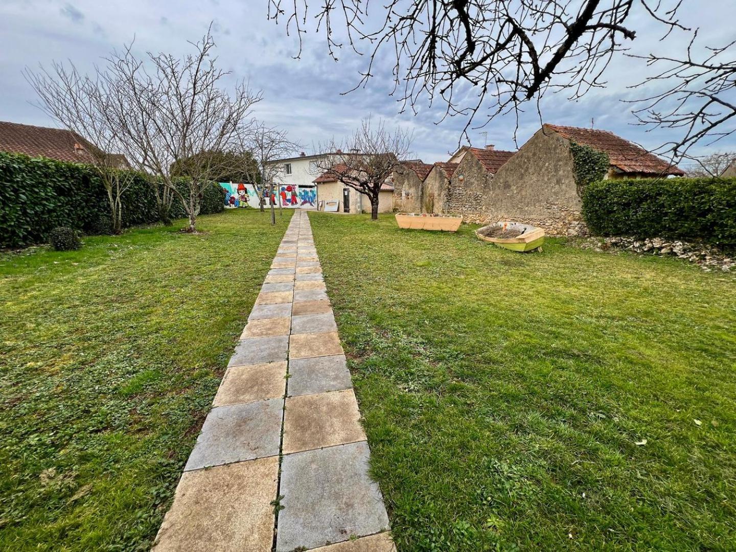 Chez Marcel - Maison 3 Chambres Lussac-les-Châteaux Dış mekan fotoğraf